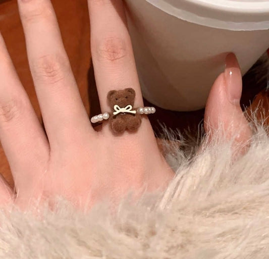 Bear Pearl Ring